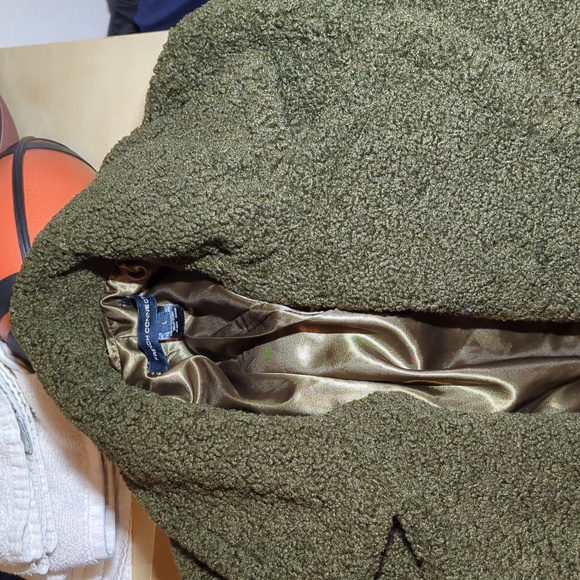 Winter coat - Picture 3 of 3